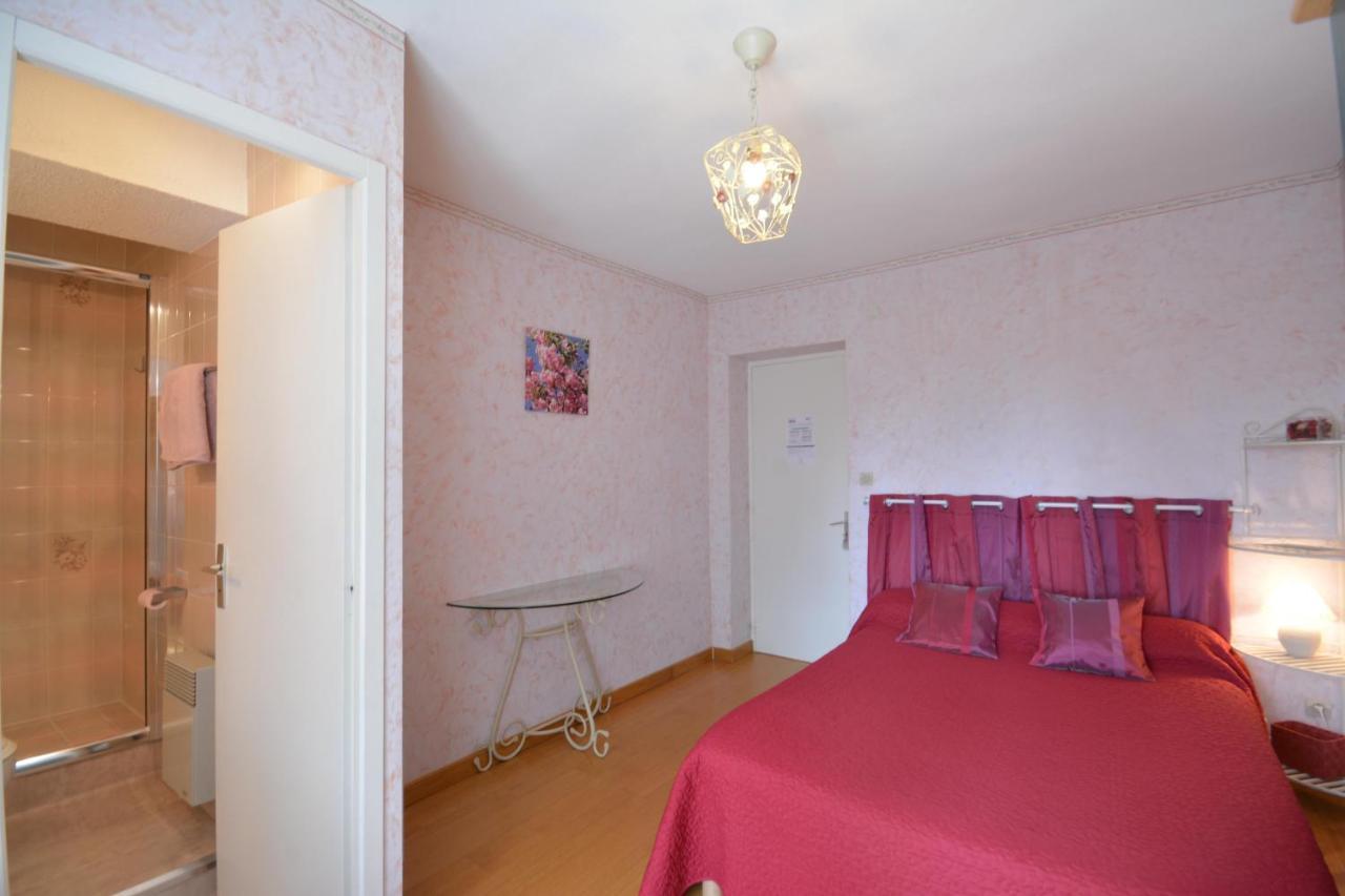 Chambre D'Hotes Au Vieux Chene Grillon Εξωτερικό φωτογραφία